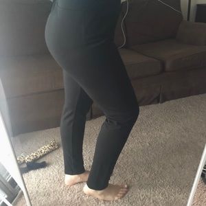 LOU & GREY Thick, high quality leggings